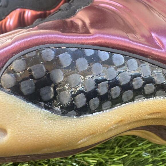 Nike Air Foamposite One Night Maroon Gum Men\'s Size 9.5 Used Exelent main image 4